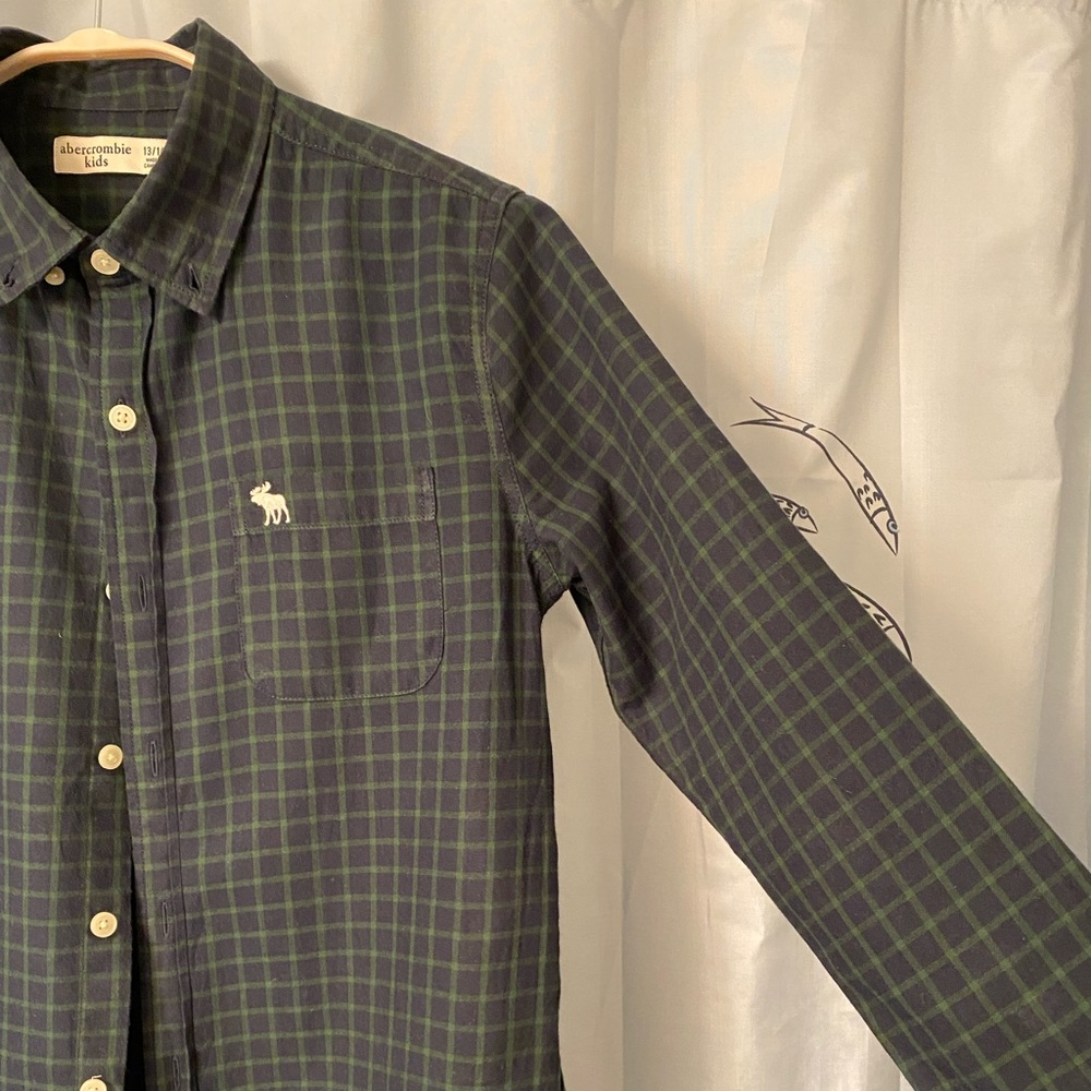 A&F kids shirts 13/14
